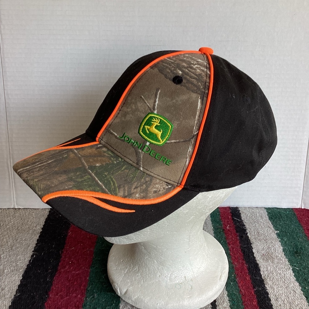 John Deere Camo Adjustable Hat NWT - Picture 6 of 11